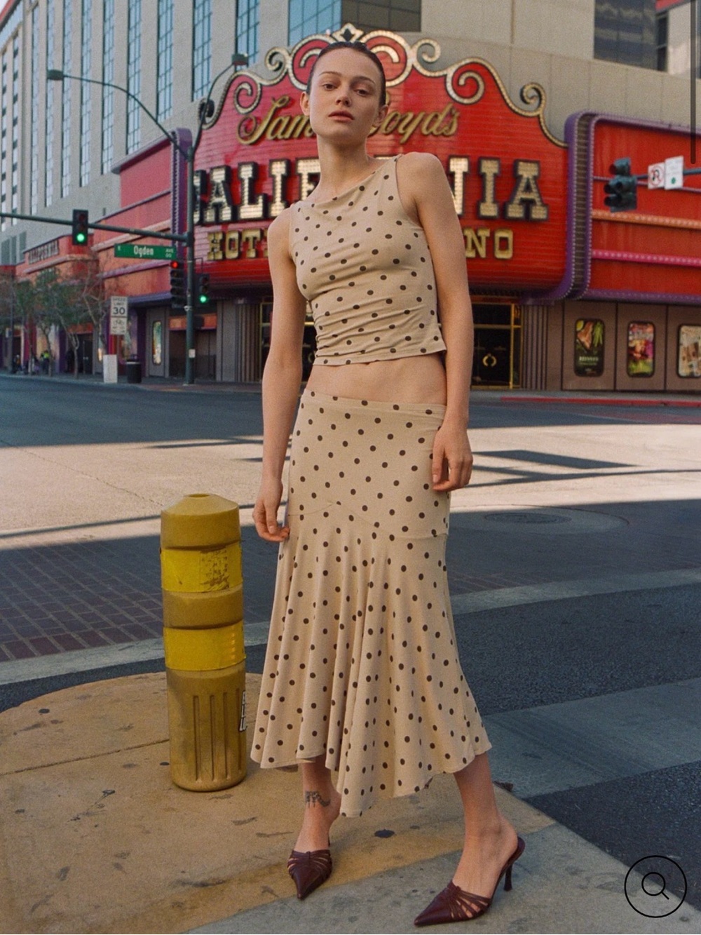 With Jean Two Piece Set - Picture 2 of 2